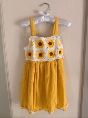 Haute Hippie Girls 4t Crochet Flower Yellow Sundress with adjustable strap
